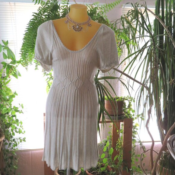 Studio M Dresses & Skirts - Puff sleeve peasant dress